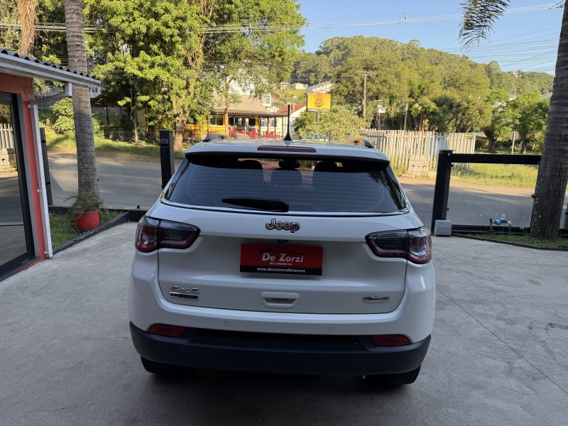 COMPASS 2.0 16V DIESEL LONGITUDE 4X4 AUTOMÁTICO - 2018 - CAXIAS DO SUL