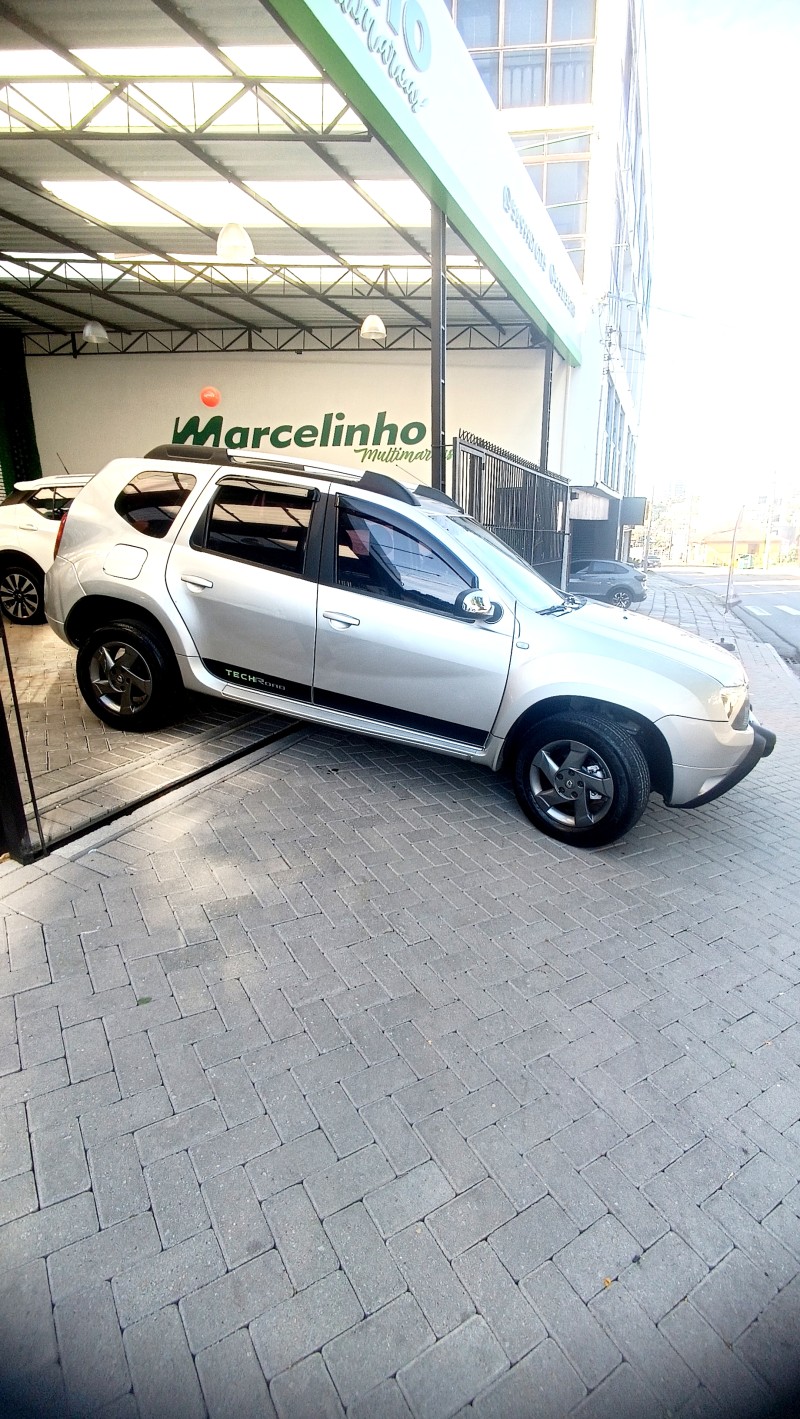 DUSTER RENAULT DUSTER 1.6 TECH ROAD DYNAMIQUE 4X2 16V FLEX 4P MANUAL - 2014 - CAXIAS DO SUL
