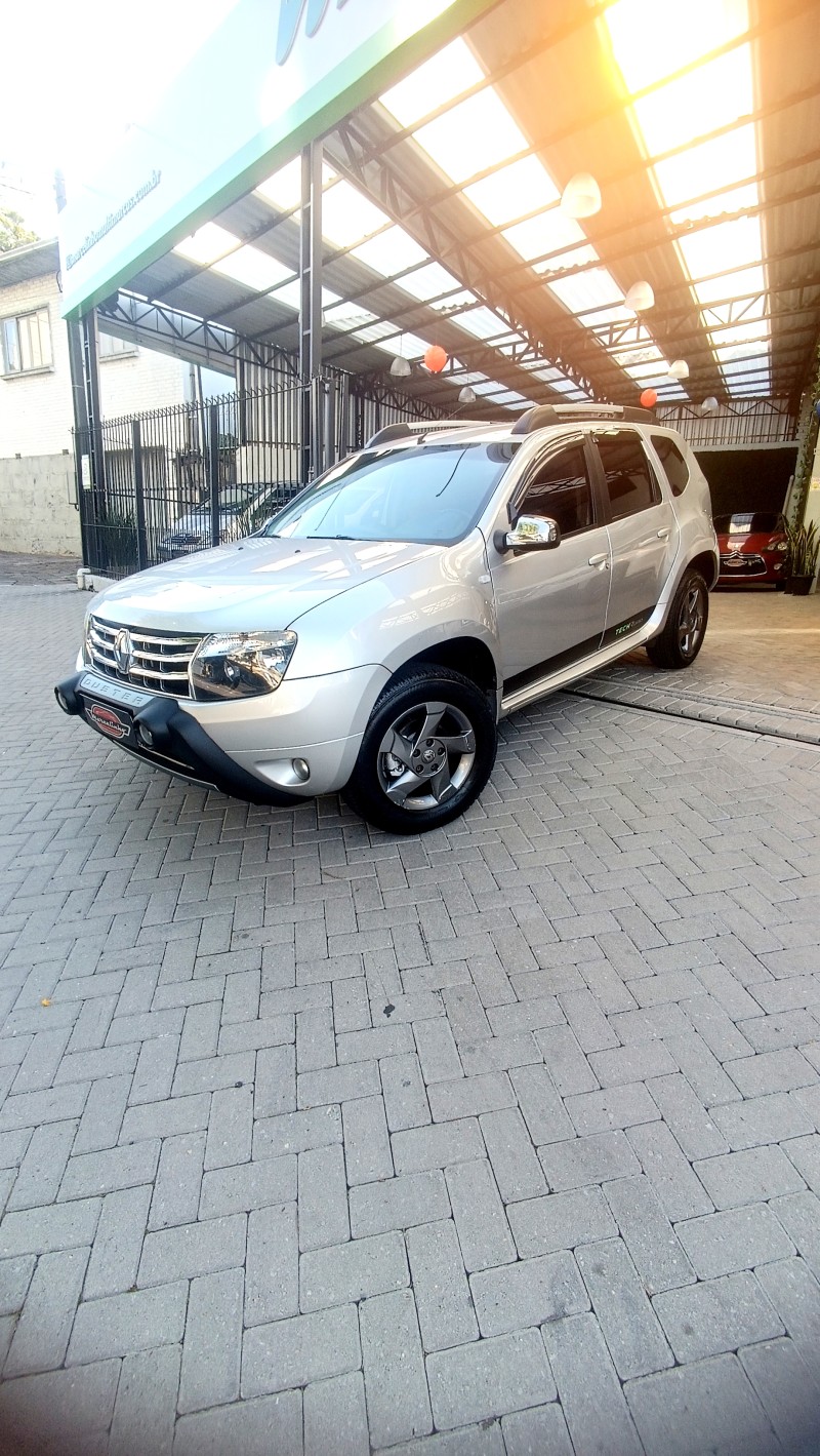 DUSTER RENAULT DUSTER 1.6 TECH ROAD DYNAMIQUE 4X2 16V FLEX 4P MANUAL - 2014 - CAXIAS DO SUL