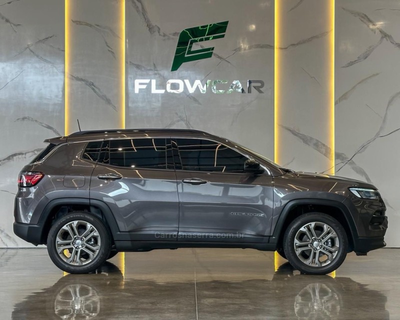 COMPASS 1.3 LONGITUDE T270 16V TURBO 4X2 FLEX 4P AUTOMÁTICO - 2023 - GARIBALDI