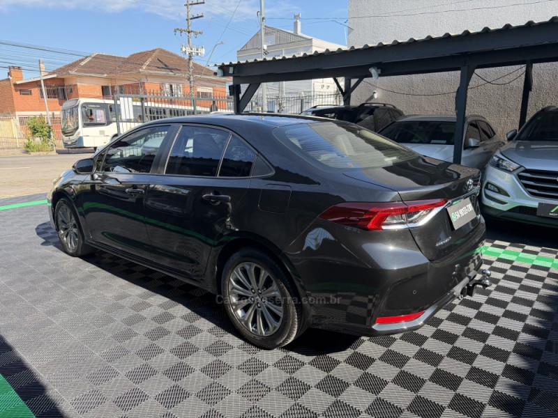 COROLLA 2.0 XEI 16V FLEX 4P AUTOMÁTICO - 2021 - CAXIAS DO SUL