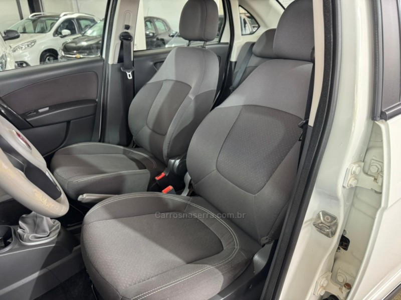 GRAND SIENA 1.4 MPI ATTRACTIVE 8V FLEX 4P MANUAL - 2013 - SANTA CRUZ DO SUL