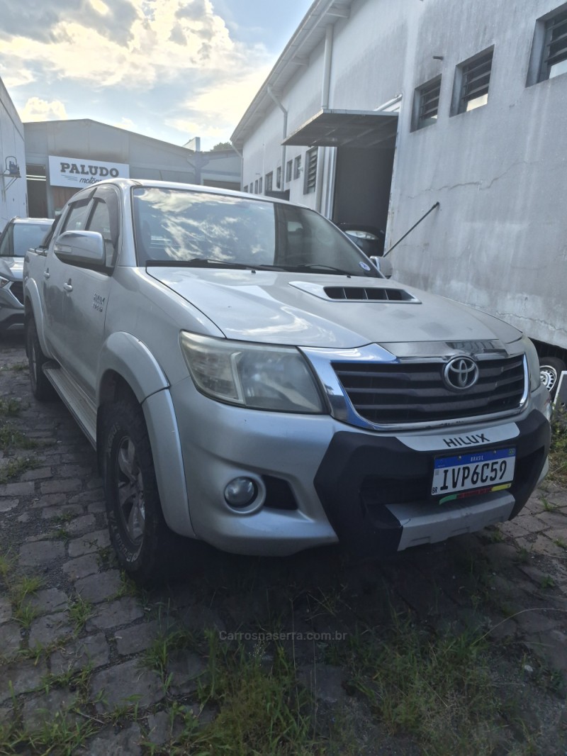 HILUX 3.0 8V SRV 4X4 CD TURBO DIESEL 4P MANUAL