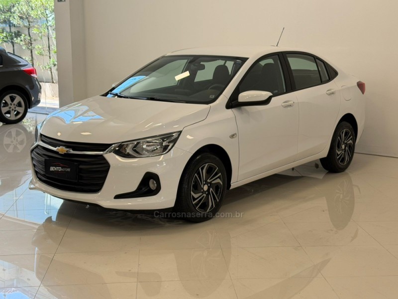 ONIX 1.0	LT PLUS 8V TURBO FLEX 4P AUTOMÁTICO - 2024 - BENTO GONçALVES