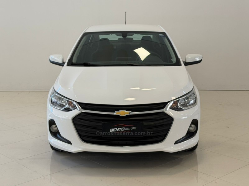 ONIX 1.0	LT PLUS 8V TURBO FLEX 4P AUTOMÁTICO - 2024 - BENTO GONçALVES