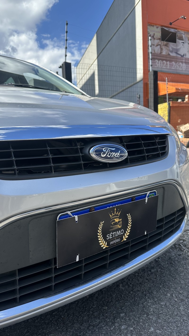 FOCUS 1.6 S SEDAN 16V FLEX 4P MANUAL - 2012 - CAXIAS DO SUL