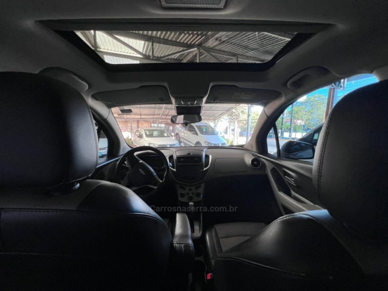 TRACKER 1.8 MPFI LTZ 4X2 16V FLEX 4P AUTOMÁTICO - 2016 - GARIBALDI