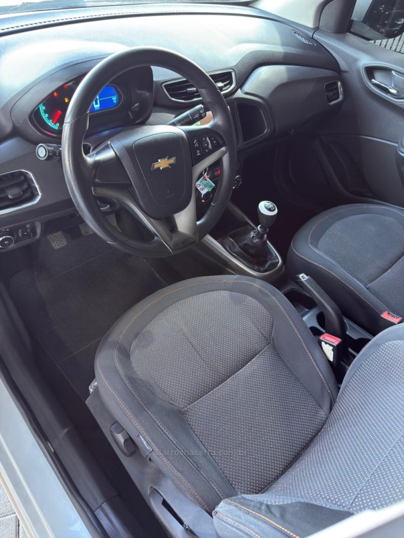 ONIX 1.4 MPFI LTZ 8V FLEX 4P MANUAL - 2016 - CAXIAS DO SUL