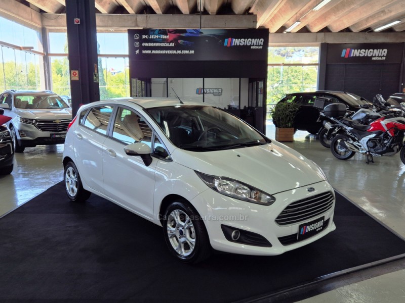 FIESTA 1.6 SE HATCH 16V FLEX 4P AUTOMÁTICO - 2016 - CAXIAS DO SUL