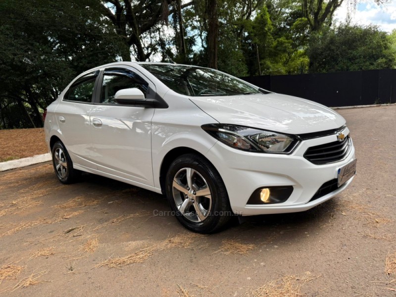 PRISMA 1.4 MPFI LTZ 8V FLEX 4P MANUAL - 2018 - DOIS IRMãOS