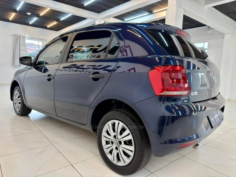 GOL 1.0 12V MPI TOTALFLEX TRENDLINE 4P MANUAL - 2017 - BOM RETIRO DO SUL