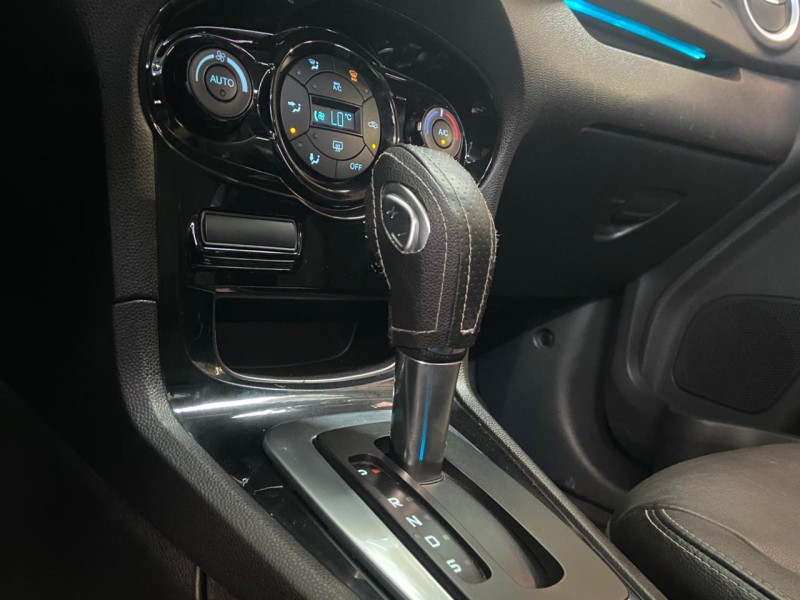 FIESTA 1.6 TITANIUM PLUS SEDAN 16V FLEX 4P AUTOMÁTICO - 2015 - CAXIAS DO SUL