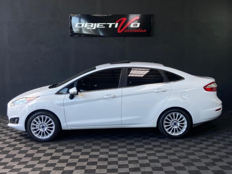 FIESTA 1.6 TITANIUM PLUS SEDAN 16V FLEX 4P AUTOMÁTICO - 2015 - CAXIAS DO SUL