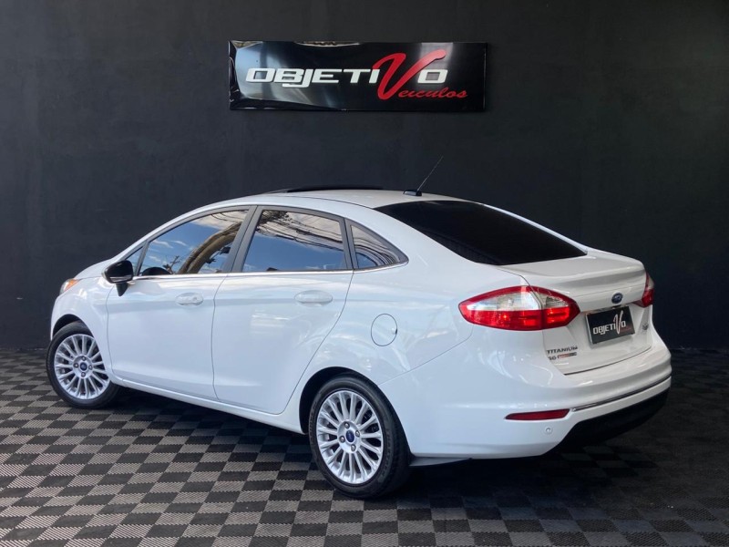 FIESTA 1.6 TITANIUM PLUS SEDAN 16V FLEX 4P AUTOMÁTICO - 2015 - CAXIAS DO SUL