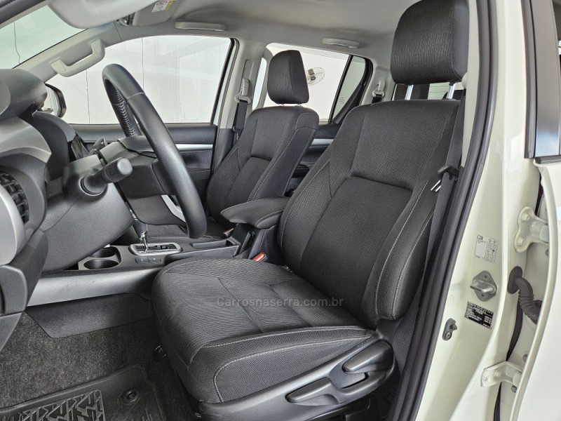 HILUX 2.8 SR 4X4 CD 16V DIESEL 4P AUTOMÁTICO - 2024 - TAPEJARA