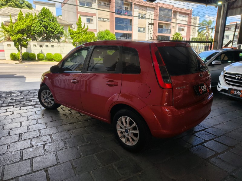 FIESTA 1.6 MPI CLASS 8V GASOLINA 4P MANUAL - 2014 - CAXIAS DO SUL