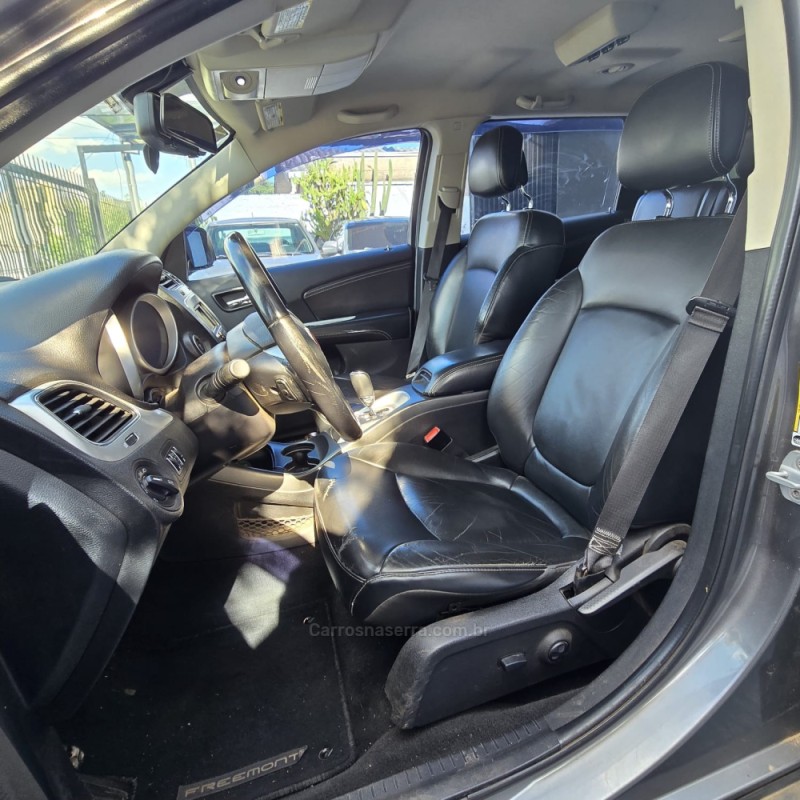 FREEMONT 2.4 PRECISION 16V GASOLINA 4P AUTOMÁTICO - 2012 - CAXIAS DO SUL