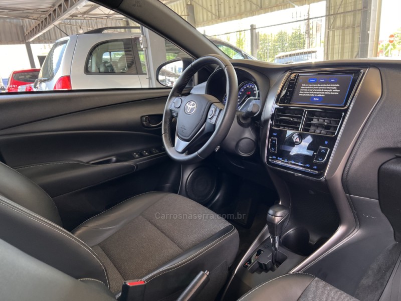 YARIS 1.5 XS 16V FLEX 4P AUTOMÁTICO - 2023 - BOM PRINCíPIO