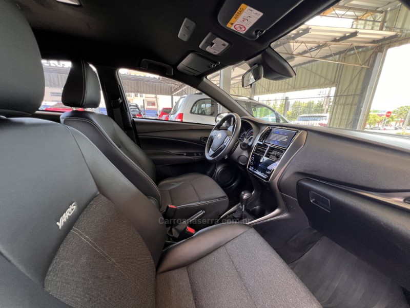 YARIS 1.5 XS 16V FLEX 4P AUTOMÁTICO - 2023 - BOM PRINCíPIO