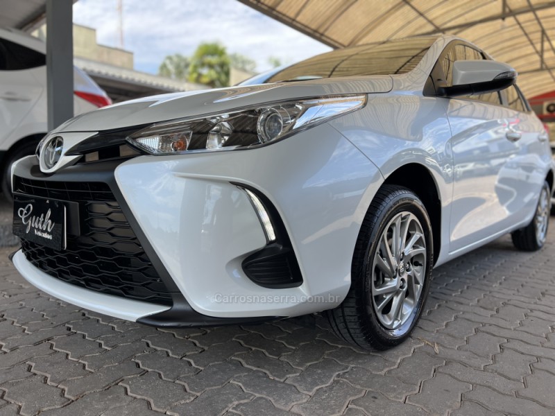 YARIS 1.5 XS 16V FLEX 4P AUTOMÁTICO - 2023 - BOM PRINCíPIO