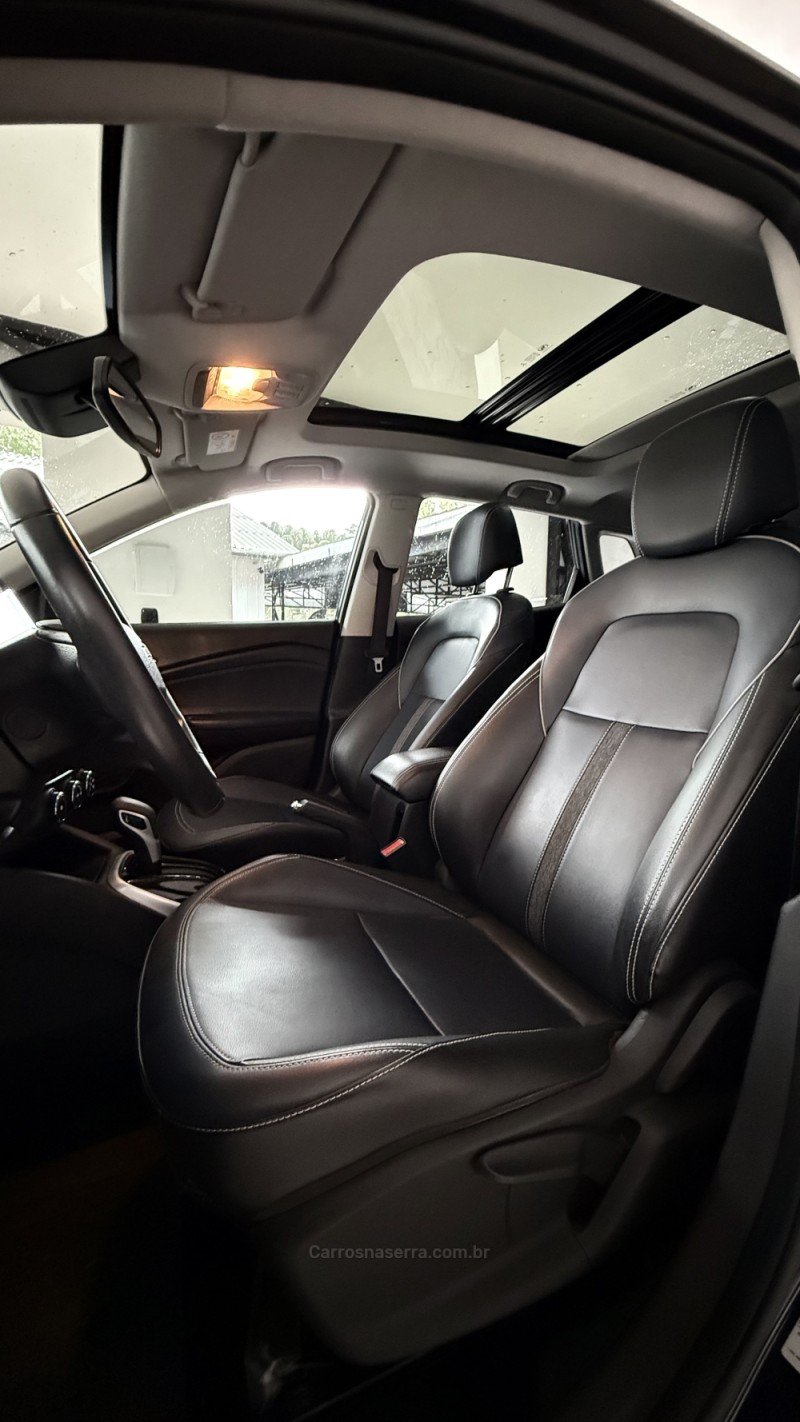 TRACKER 1.2 12V PREMIER TURBO FLEX 4P AUTOMÁTICO - 2023 - CANELA