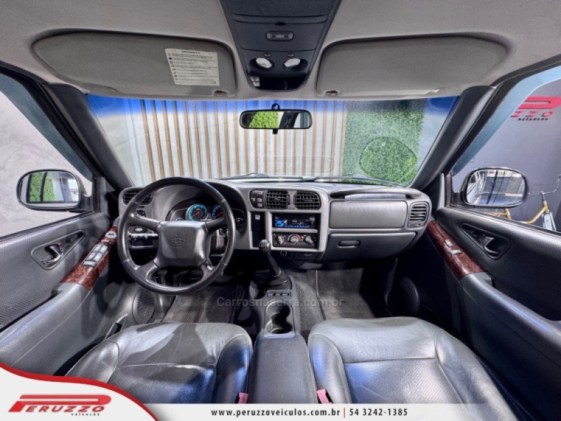 S10 2.8 EXECUTIVE 4X4 CD 12V TURBO ELECTRONIC INTERCOOLER DIESEL 4P MANUAL - 2010 - NOVA PRATA