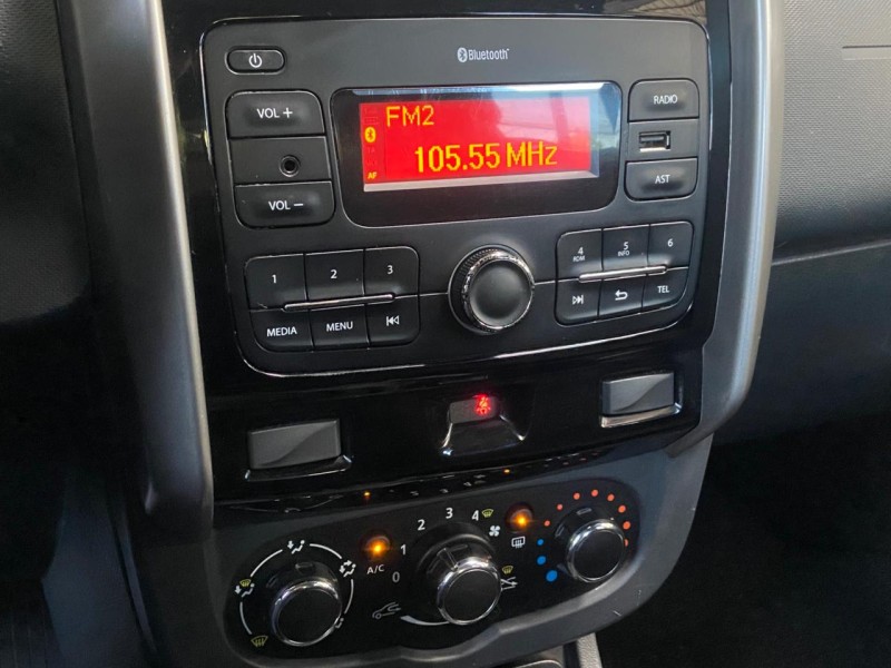 DUSTER 1.6 EXPRESSION 4X2 16V FLEX 4P MANUAL - 2020 - CAXIAS DO SUL