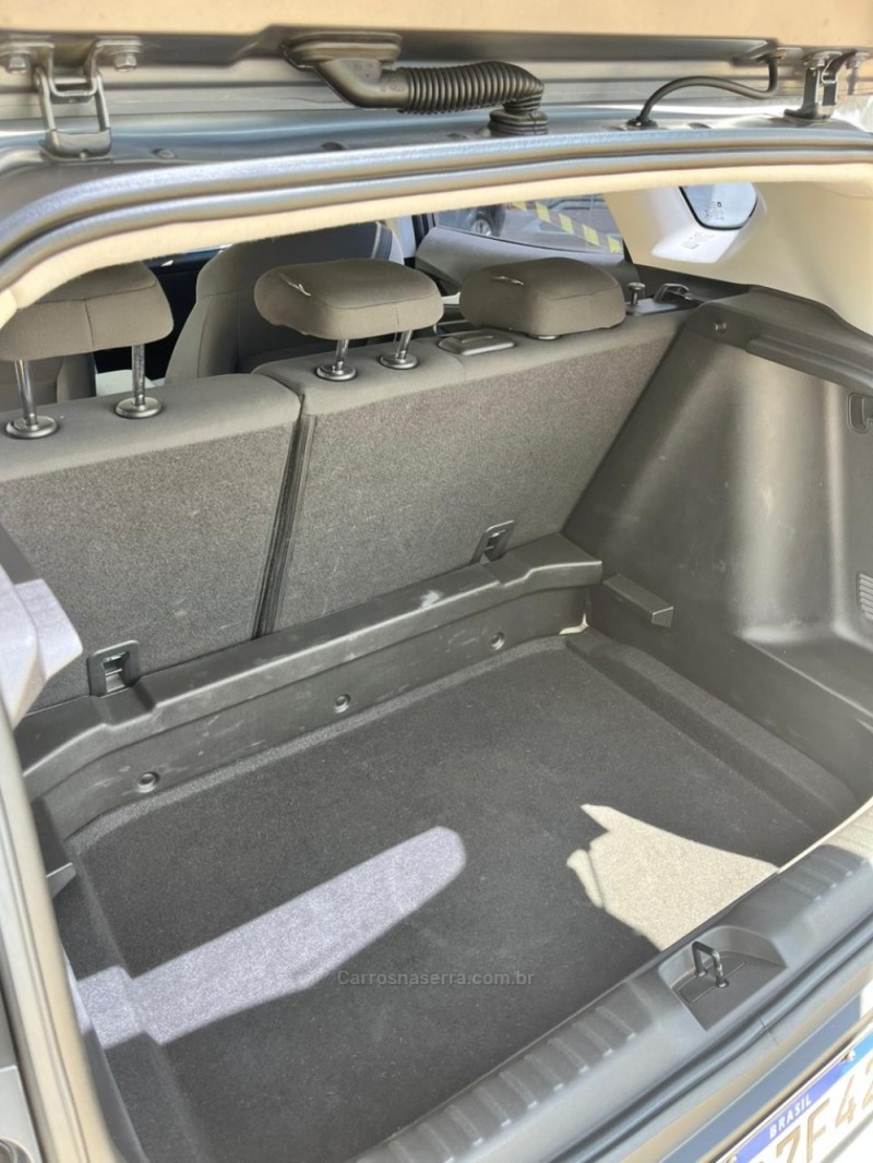 TRACKER 1.0 12V TURBO FLEX 4P AUTOMÁTICO - 2023 - CAXIAS DO SUL