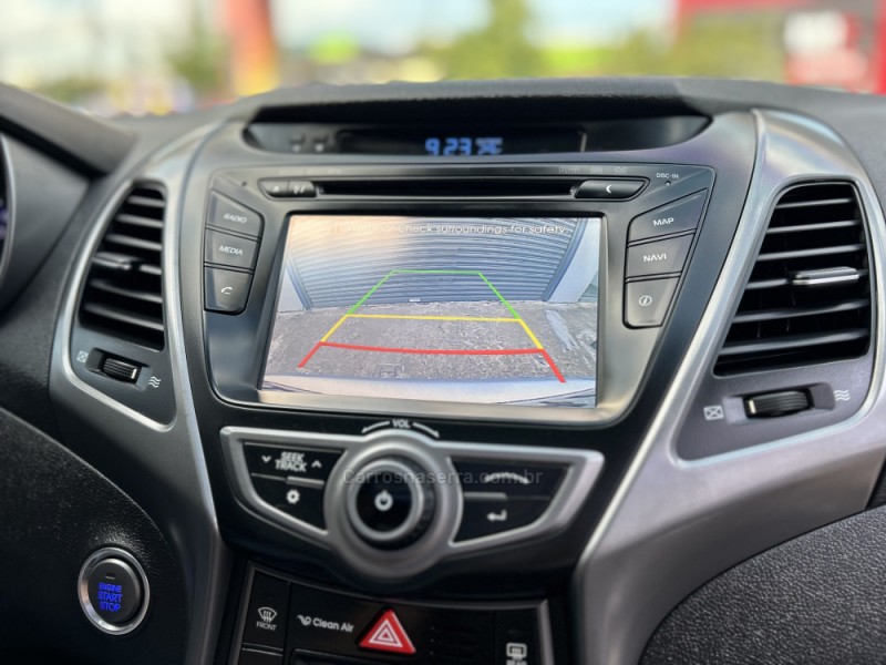 ELANTRA 1.8 GLS 16V FLEX AUTOMÁTICO - 2015 - NOVO HAMBURGO