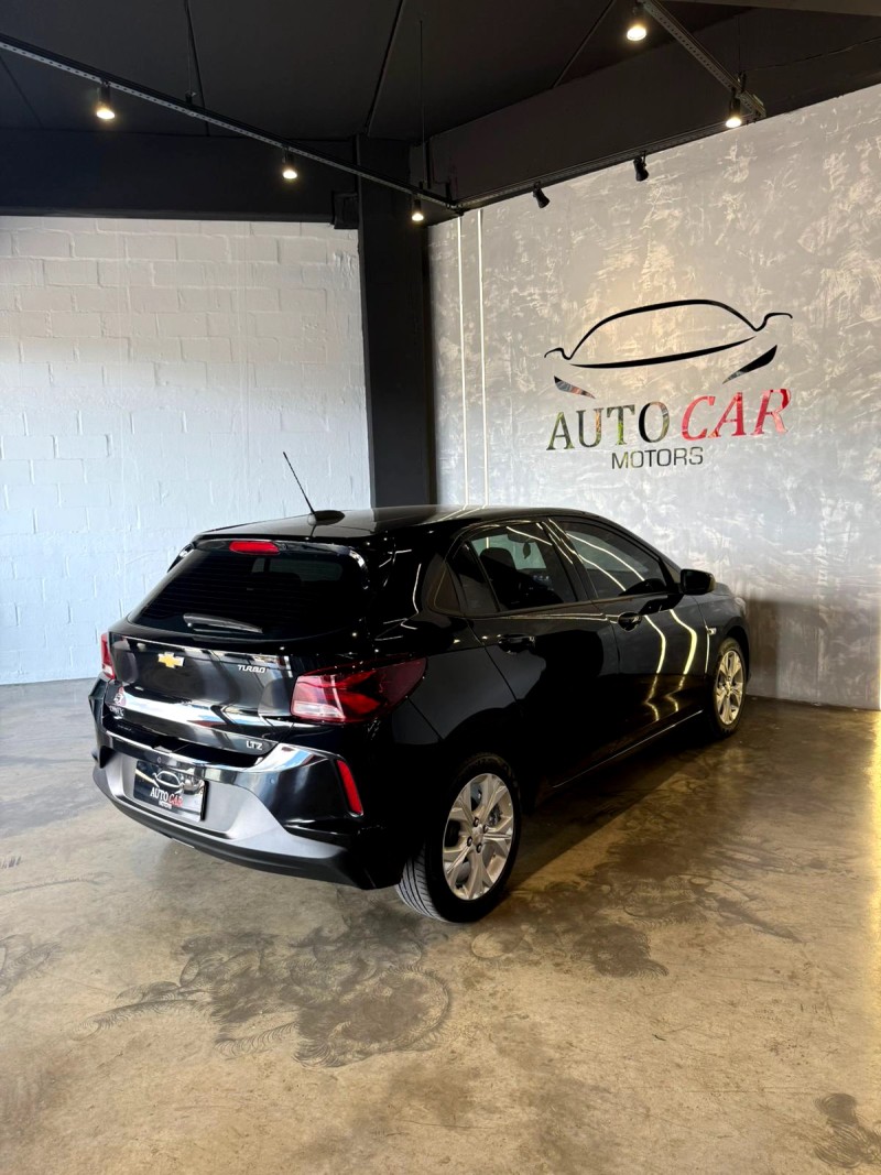 ONIX 1.0 LTZ 12V TURBO FLEX 4P AUTOMÁTICO - 2023 - CAXIAS DO SUL