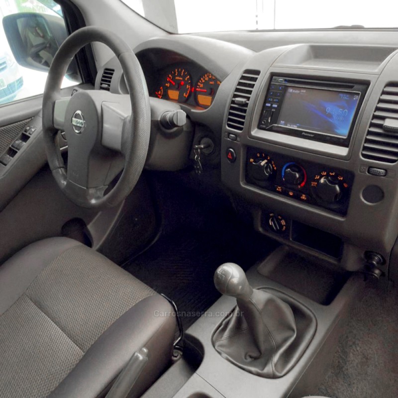 FRONTIER 2.8 XE 4X4 CD TURBO ELETRONIC DIESEL 4P MANUAL - 2013 - FLORES DA CUNHA