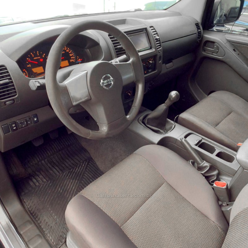 FRONTIER 2.8 XE 4X4 CD TURBO ELETRONIC DIESEL 4P MANUAL - 2013 - FLORES DA CUNHA