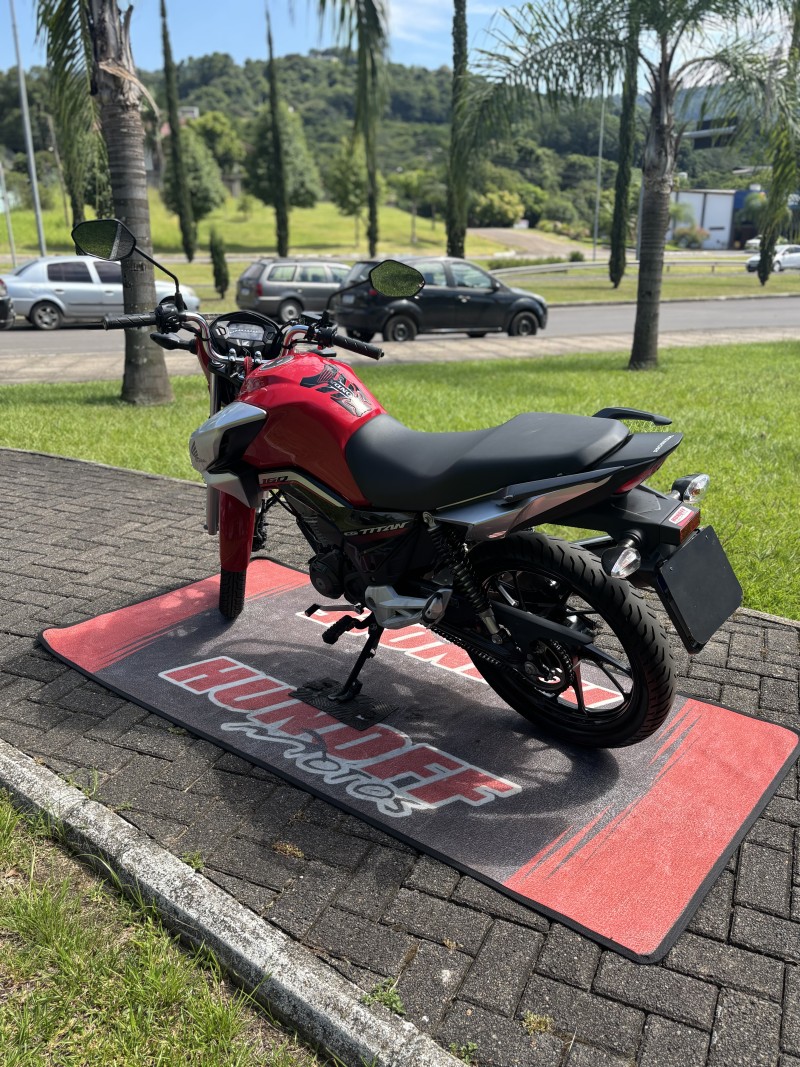 CG 160 TITAN - 2023 - FELIZ