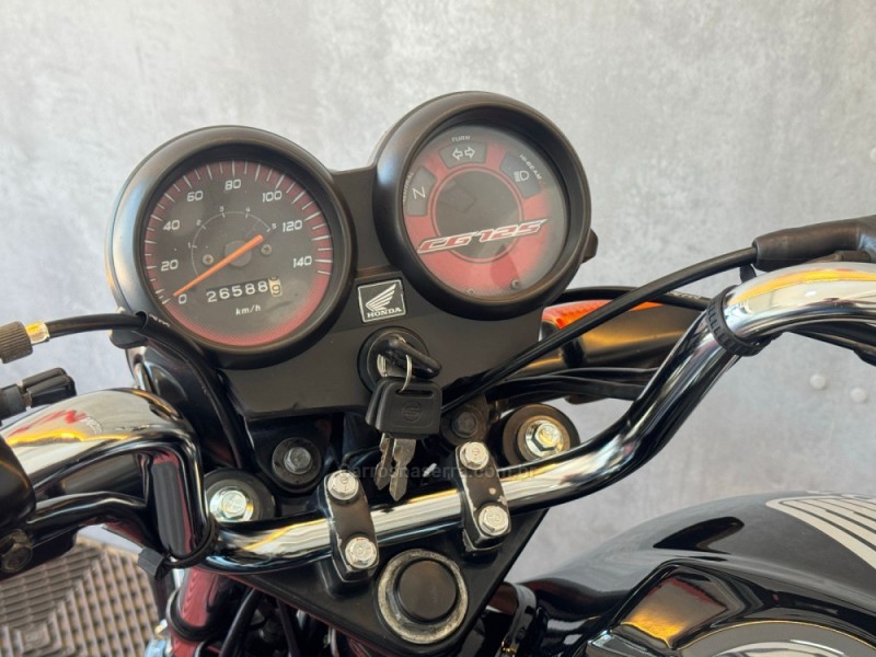 CG 125 FAN ES - 2009 - PORTãO