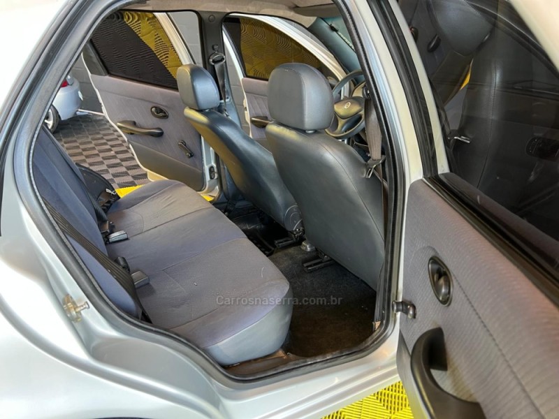 PALIO 1.0 MPI EX 8V GASOLINA 4P MANUAL - 2001 - CAXIAS DO SUL