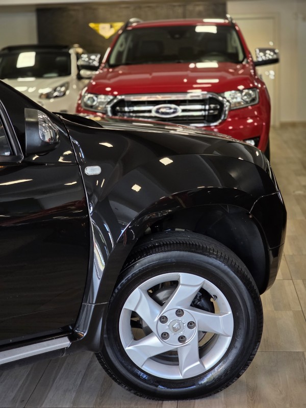 DUSTER 1.6 DYNAMIQUE 4X2 16V FLEX 4P MANUAL - 2013 - CAXIAS DO SUL