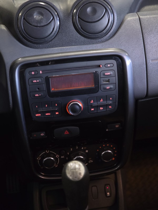 DUSTER 1.6 DYNAMIQUE 4X2 16V FLEX 4P MANUAL - 2013 - CAXIAS DO SUL