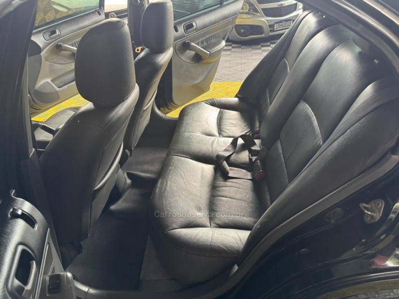 CIVIC 1.7 LX 16V GASOLINA 4P AUTOMÁTICO - 2003 - CAXIAS DO SUL