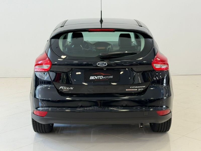 FOCUS 2.0 TITANIUM HATCH 16V FLEX 4P AUTOMÁTICO - 2016 - BENTO GONçALVES