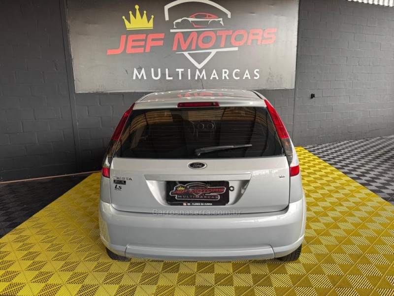 FIESTA 1.6 MPI CLASS HATCH 8V FLEX 4P MANUAL - 2011 - CAXIAS DO SUL
