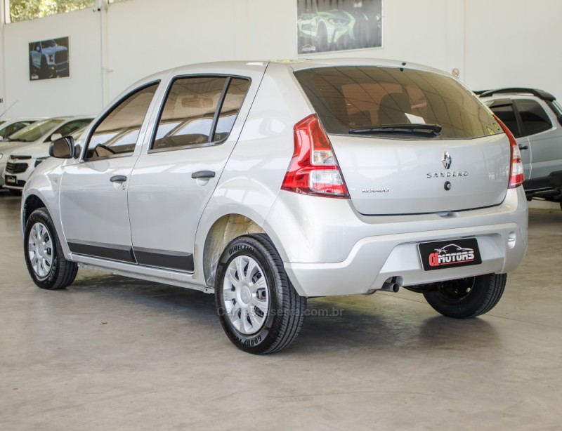 SANDERO 1.0 AUTHENTIQUE 16V FLEX 4P MANUAL - 2012 - NOVO HAMBURGO