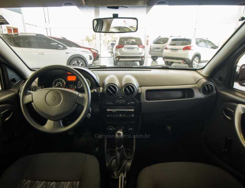 SANDERO 1.0 AUTHENTIQUE 16V FLEX 4P MANUAL - 2012 - NOVO HAMBURGO