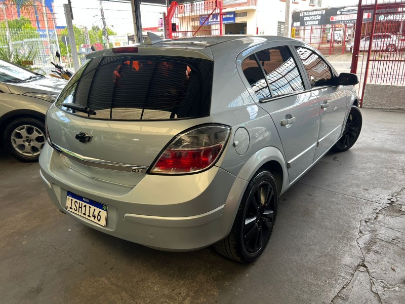 VECTRA 2.0 MPFI GT HATCH 8V FLEX 4P MANUAL - 2011 - CAXIAS DO SUL