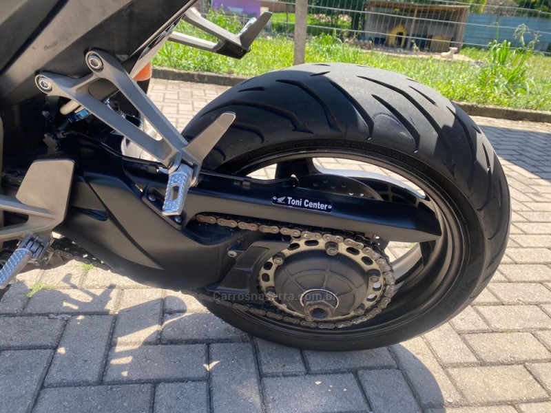 CB 1000R ABS - 2012 - CANELA