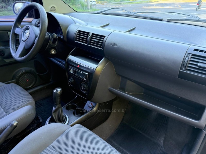 FOX 1.0 ITREND 8V FLEX 4P MANUAL - 2010 - IVOTI