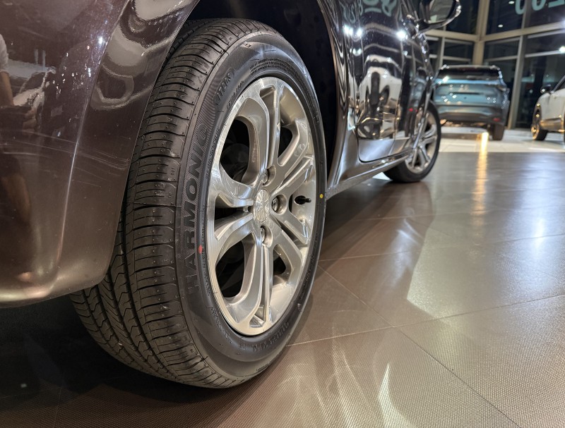 208 1.6 GRIFFE 16V FLEX 4P AUTOMÁTICO - 2016 - FARROUPILHA