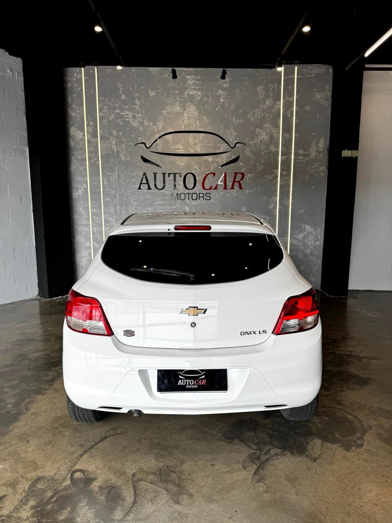 ONIX 1.0 MPFI LS 8V FLEX 4P MANUAL - 2014 - CAXIAS DO SUL