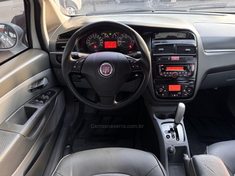 LINEA 1.8 ABSOLUTE 16V FLEX 4P AUTOMATIZADO - 2011 - NOVO HAMBURGO