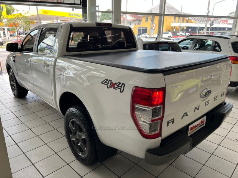 RANGER 2.2 XLS 4X4 CD 16V DIESEL 4P AUTOMÁTICO - 2019 - CAXIAS DO SUL