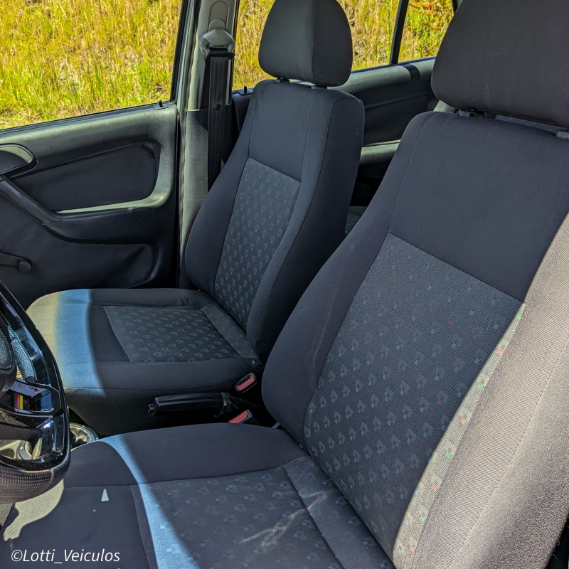 GOL 1.6 MI POWER 8V FLEX 4P MANUAL G.III - 2005 - FARROUPILHA